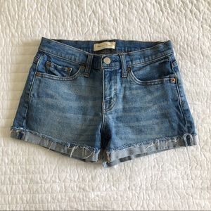 GAP denim shorts size 24